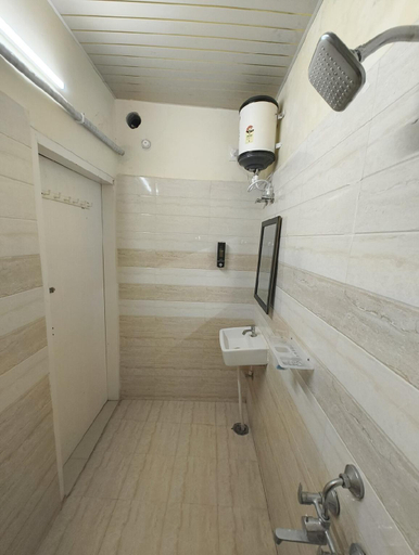 3, Hotel golden Lotus inn, Lucknow