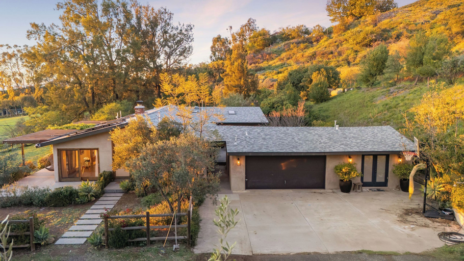 Front of property 2, The Malibu Ranch Retreat by Avanstay Malibu Escape Valley Views, Near Zuma, The Ranch Malibu, Ventura