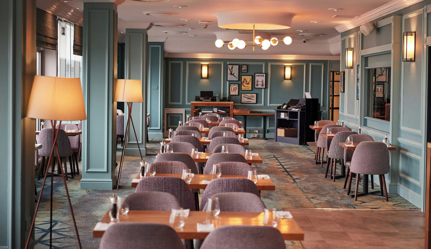 Food & Drinks 5, Thistle London Heathrow Terminal 5, London
