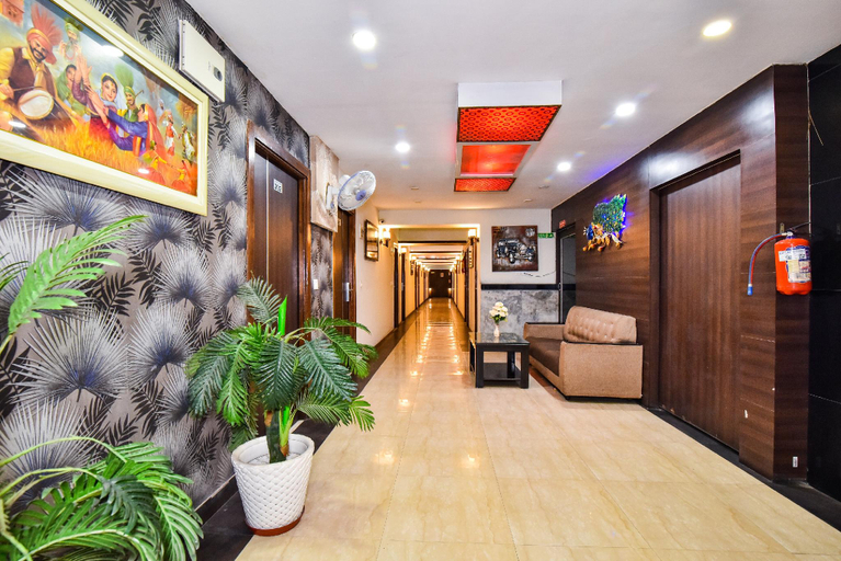 Others 4, PINAZ ROYALE, Amritsar