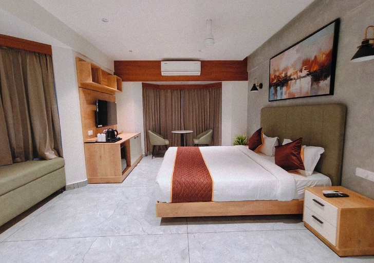 Room 2, Mayo Suite, Palakkad