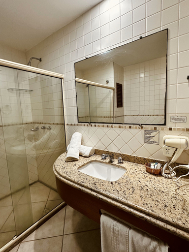 Bathroom 5, Hotel Dominguez Plaza, Nova Friburgo