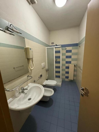 Bathroom 3, HOTELLERIA DI OVADA, Alessandria