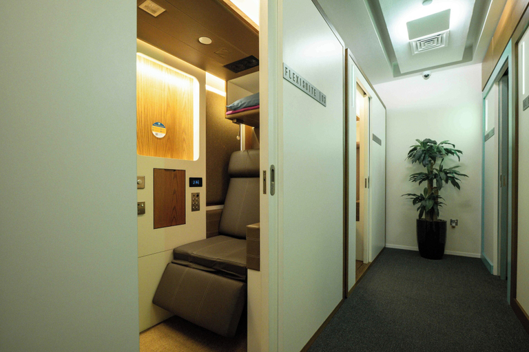 Others 5, Sleepover Terminal 3, Concourse C – formerly sleep ‘n fly, Dubai