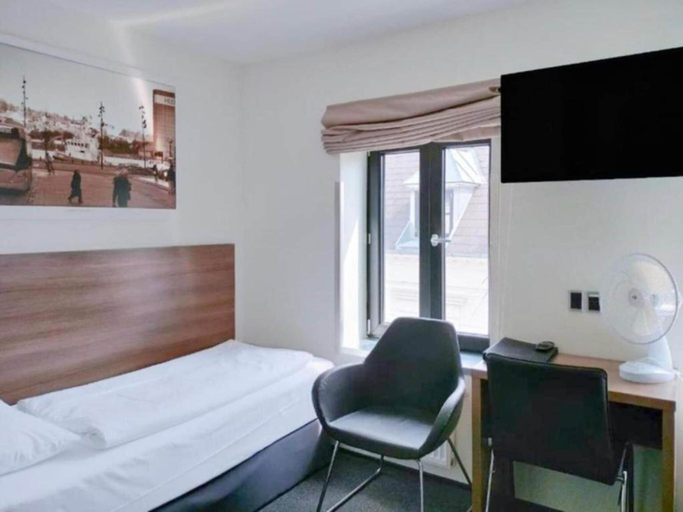 Room 2, Dancenter Hotel Jomfru Ane Premium Twin, Aalborg
