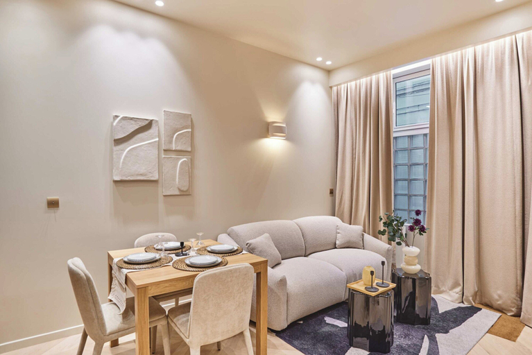 Living area 4, Apartment Suite Saint Germain /  Rue de Rennes, Paris