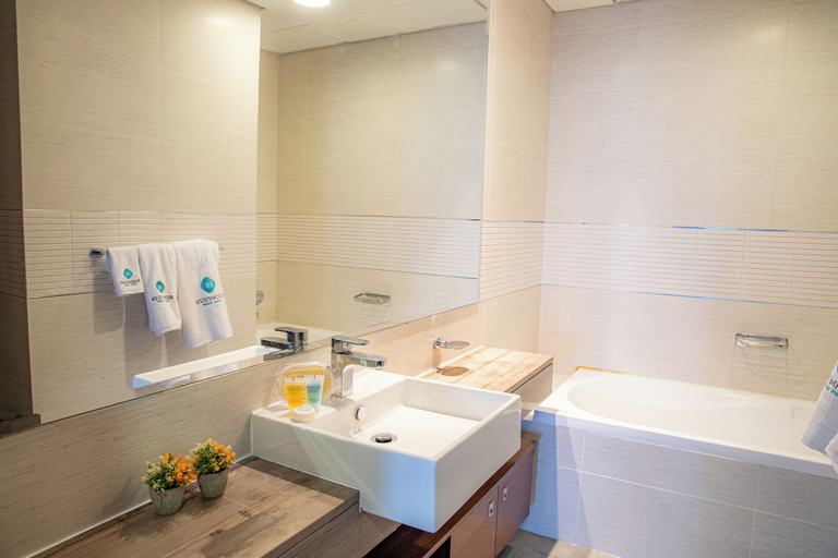 Bathroom 5, Bloomfields Fantastic 1BR in Gate Tower, Abu Dhabi City