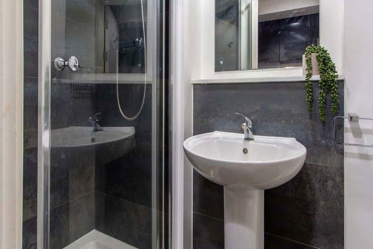 Bathroom, Students Only - Modern Accommodation in Nottingham, Nottingham