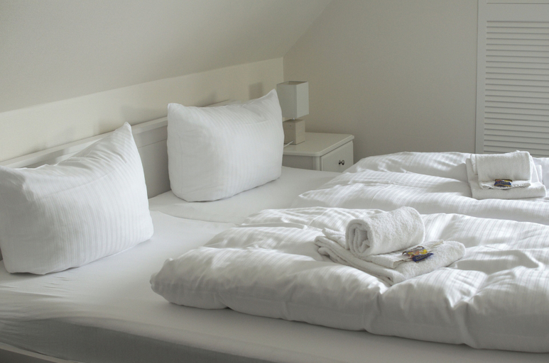 Bedroom 3, REGIOHOTEL Schanzenhaus Wernigerode, Harz