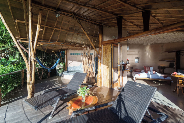 Food & Drinks 5, Vanira Lodge