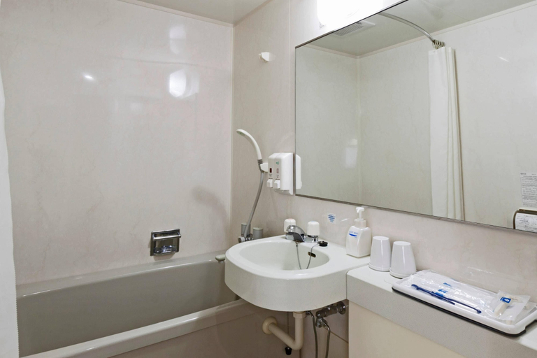 Bathroom 5, Comfort Hotel Osaka Shinsaibashi, Osaka