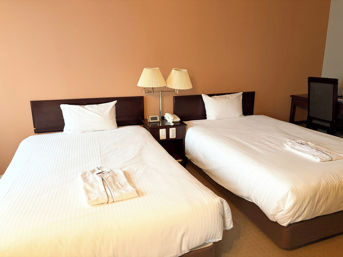 Bedroom 5, Shonan Kamakura Crystal Hotel, Fujisawa