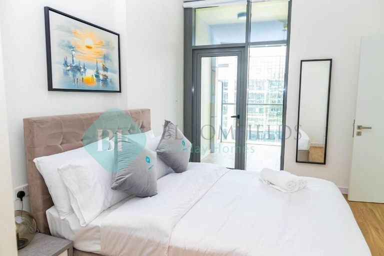 Room 4, Bloomfields 2BR Duplex Canal View Ra, Abu Dhabi City