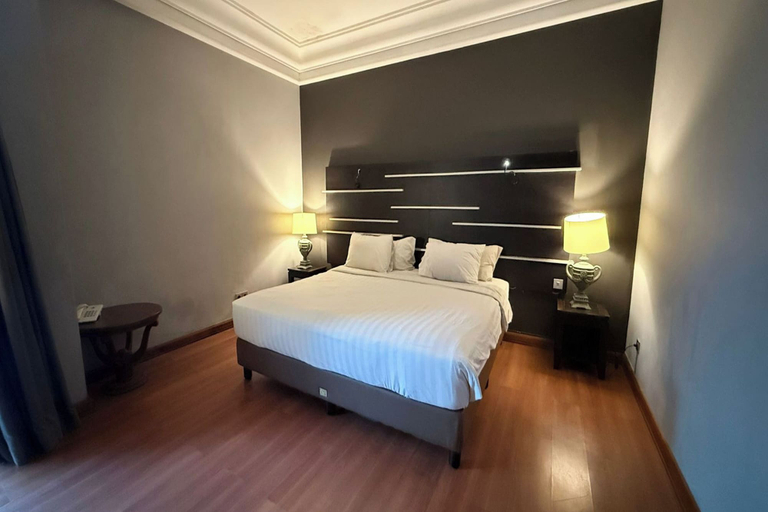 Room 5, Madina inn Hotel & Hostel Yogyakarta, Yogyakarta