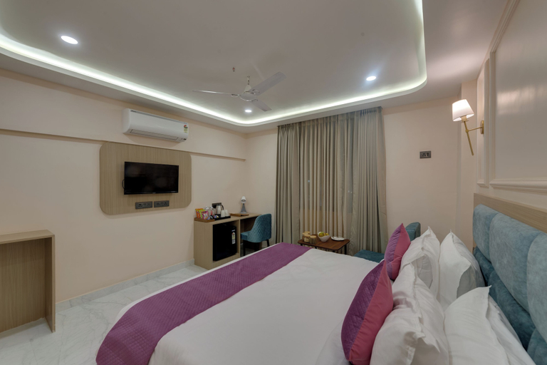 Room 5, Click Collection Ayodhya, Faizabad