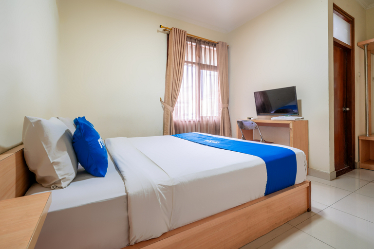 Others 3, Rehat at Hotel Kurnia Karapitan, Bandung