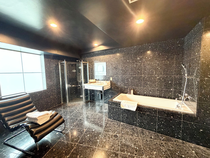 Bathroom 5, Shonan Kamakura Crystal Hotel, Fujisawa