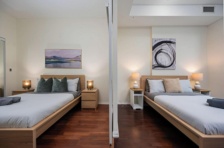 Bedroom 3, RS Suites - Fort York, Toronto
