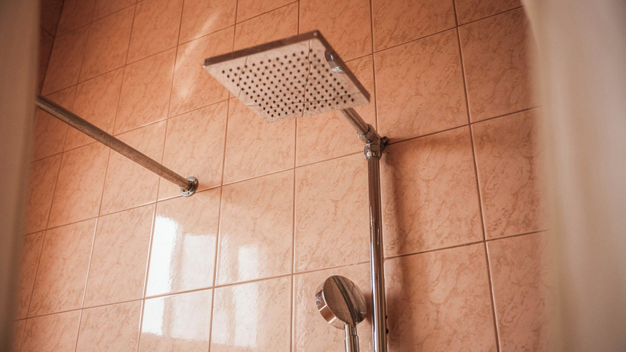 Bathroom 4, QUALITY INN HOTEL KIGALI, Kicukiro