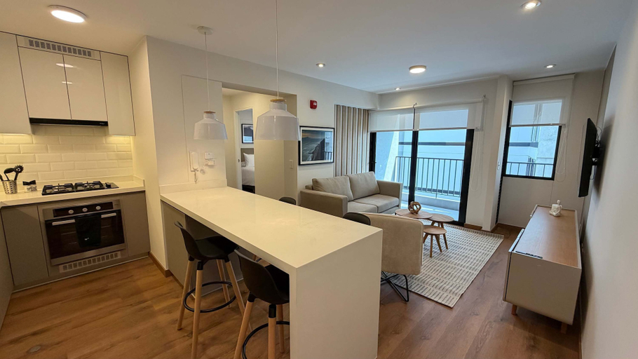 Room 2, w Amazing and Cozy 2BR w Balcony in Miraflores, Lima