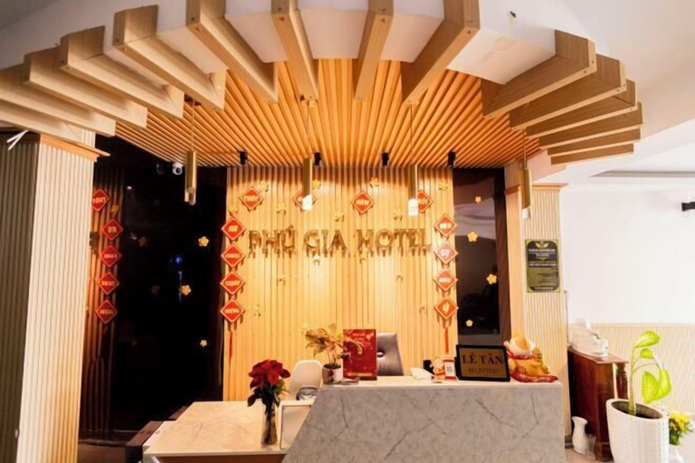 Lobby 5, Phu Gia 113 Nguyen Thi Thap, District 7