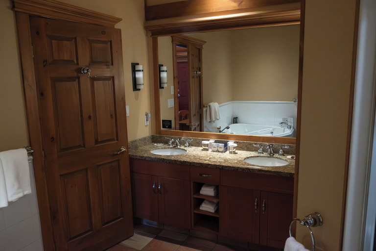 Bathroom 3, Mike Wiegele Helicopter Skiing, Thompson-Nicola
