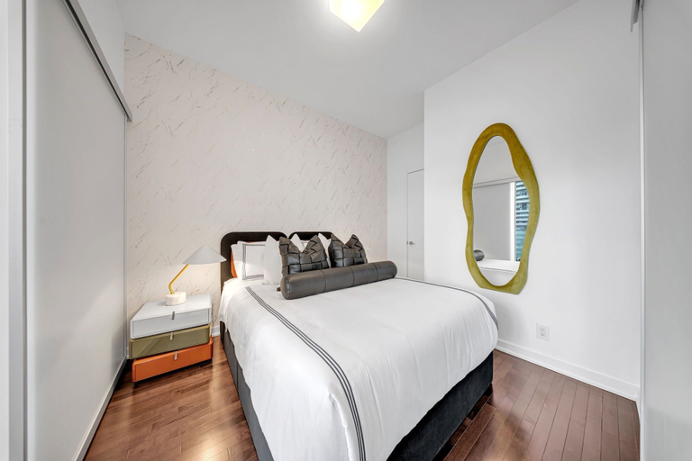 Room 5, The Harrington Toronto, Toronto