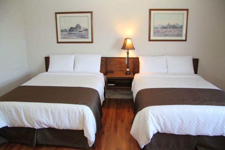 Bedroom, Coach House Inn, Bruce