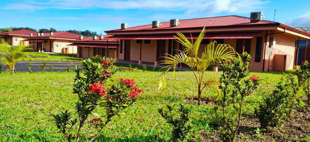 Property grounds 4, Blue Mountain Lodging Arenal, San Carlos