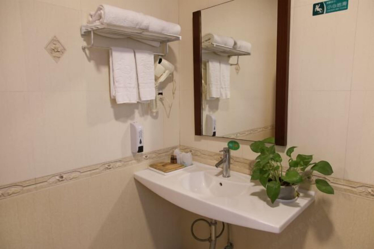 Bathroom 3, Luzui Hotel, Shenzhen