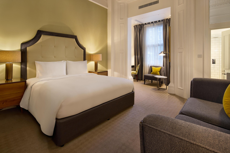 Bedroom 3, Radisson Blu Hotel, London South Kensington, London