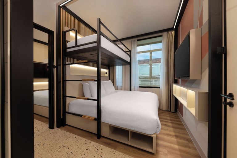 Bedroom 5, Motto by Hilton Rotterdam City Centre, Rotterdam