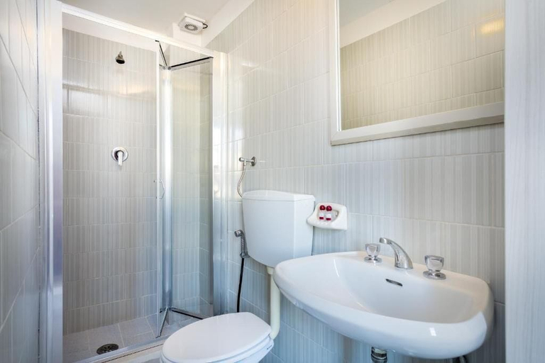Bathroom 2, Adre Majestic View, Florence