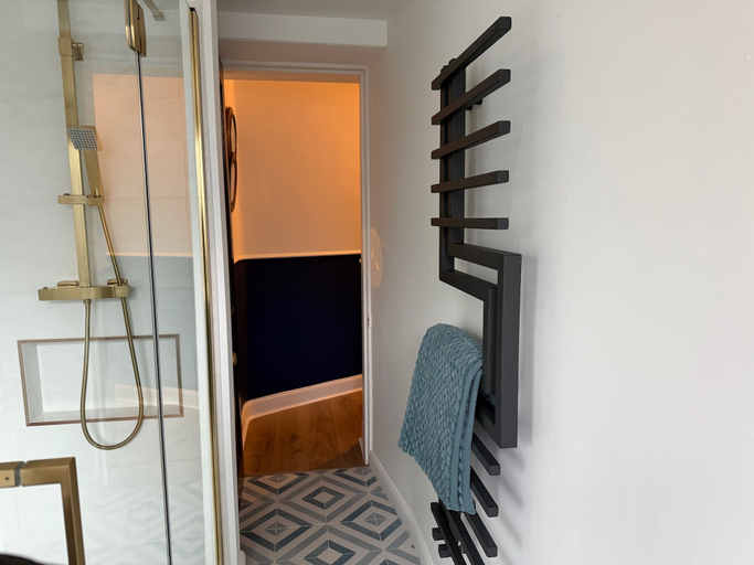 Bathroom 3, Seaview Apartment - 2bed on Anstruther Harbour, Fife