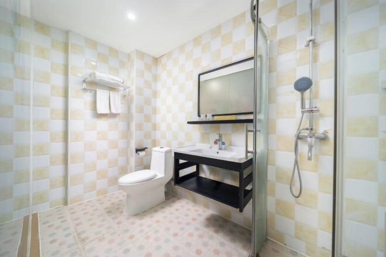 Bathroom, Shell Hotel (Haikou hospital Hainan University store), Haikou