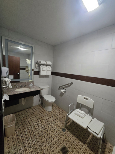 Bathroom 4, Howard Johnson by Wyndham Williams, Coconino