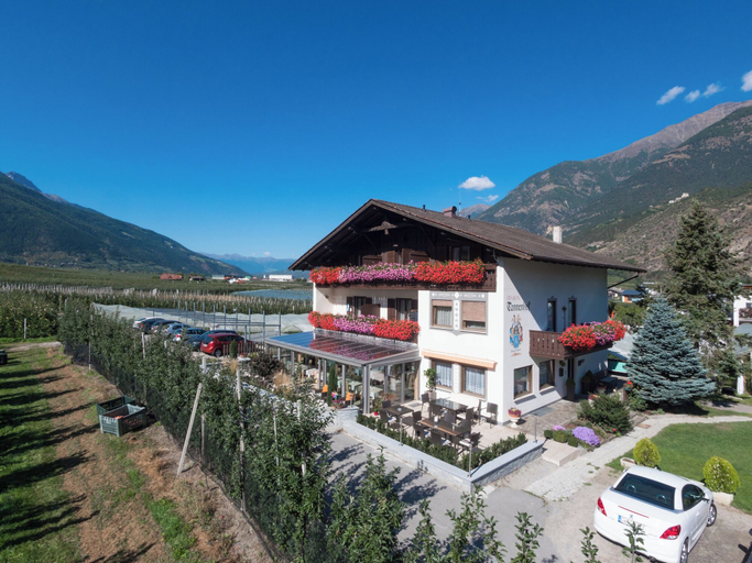 Exterior 4, Pension Tannenhof, Bolzano