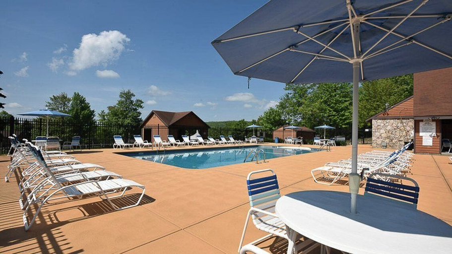 Sport & Beauty 2, Seven Springs Resort by Vail Resorts, Somerset