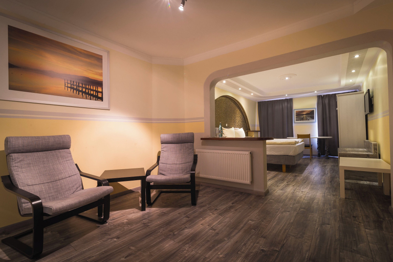 Room 5, Hotel am Markt - Restaurant Meridiana, Trier-Saarburg