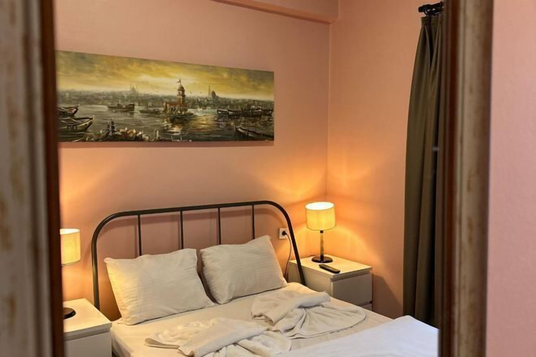 Bedroom 4, Archeo Cafe and Hostel, Beyoğlu