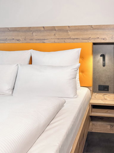 Room 4, THE GOOD ONE Hotel, Landshut