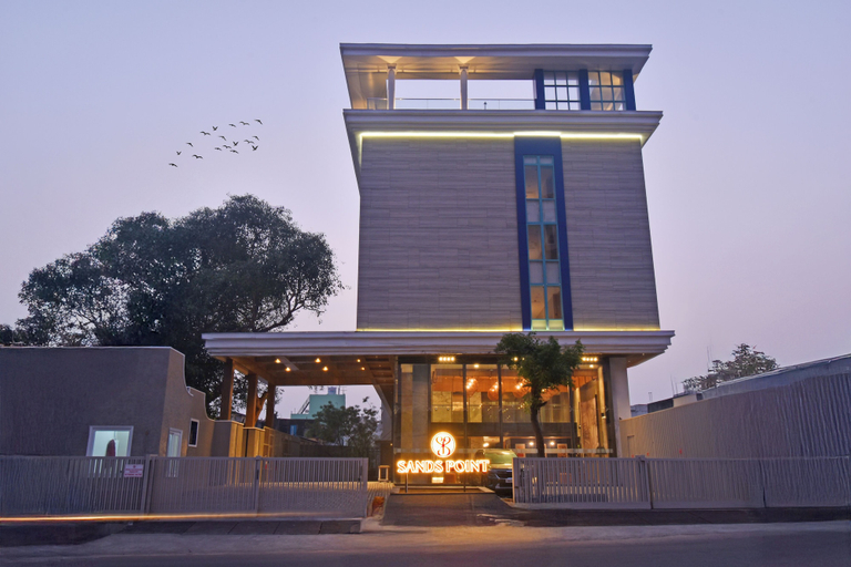 Primary image, Hotel Sands Point, Viluppuram