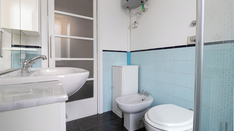 Bathroom 3, Italianway Easy - Cipro 5, Milano