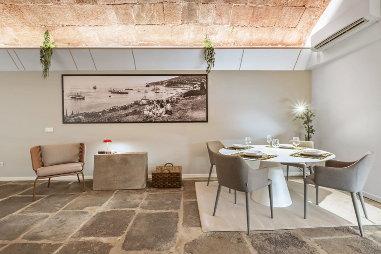 Room 2, King David Suites 102 by Homie, Funchal