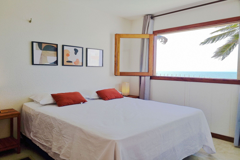 Room 3, The Point Bungalow on the Sand in Fortim By Carpediem, Fortim