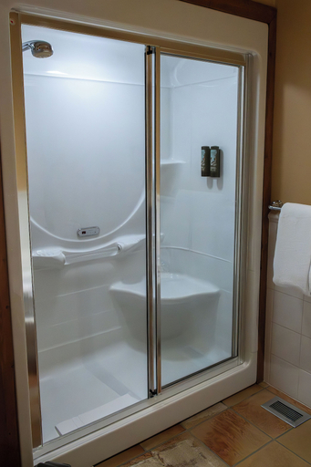 Bathroom 3, Mike Wiegele Helicopter Skiing, Thompson-Nicola