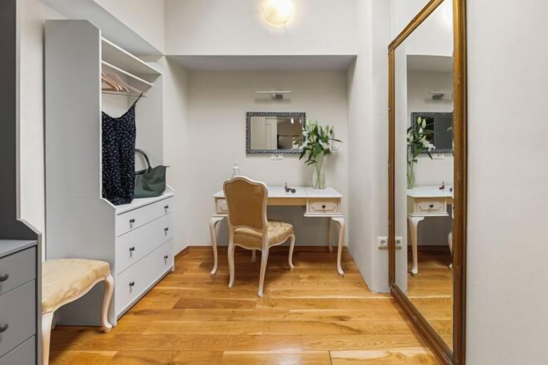 Room 5, Palmotta Palace, Dubrovnik