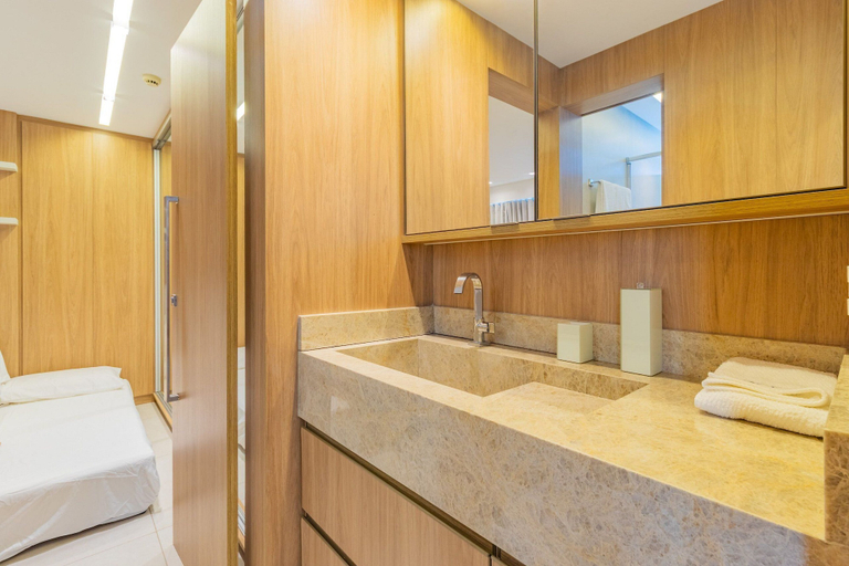 Bathroom 4, Homes Stay #2306 - Ideal Location in Carpediem, Recife