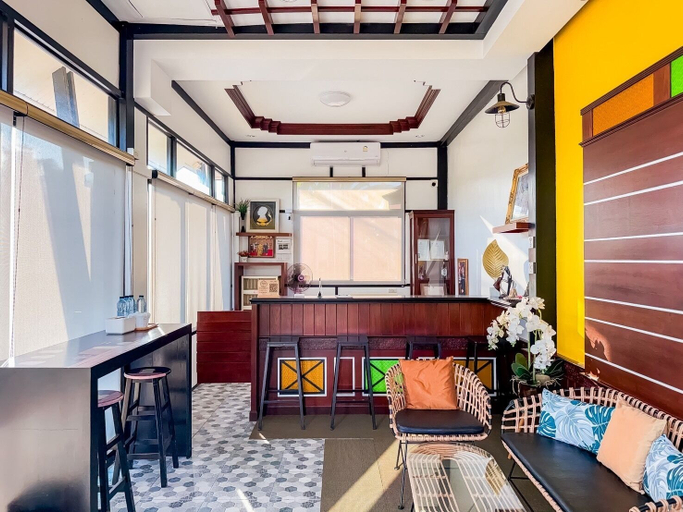 Others 1, Nangnon hillhug, Mae Sai