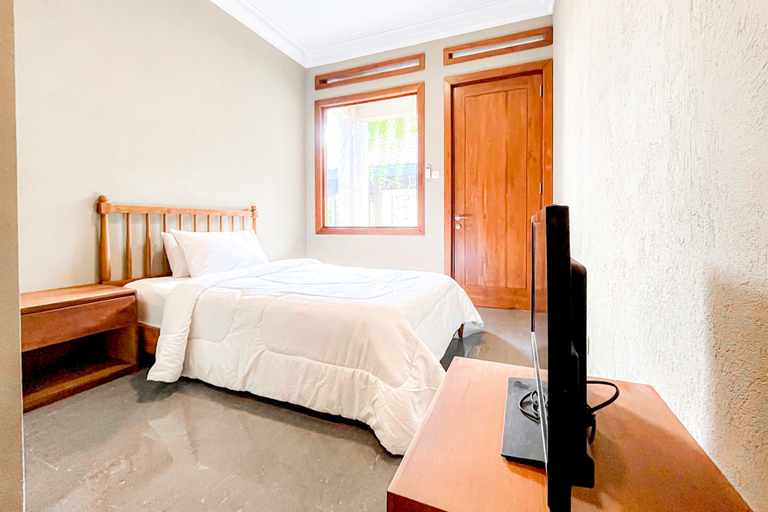 Bedroom 2, Mangu Living near Bandara Adi Soemarmo Solo RedPartner, Boyolali